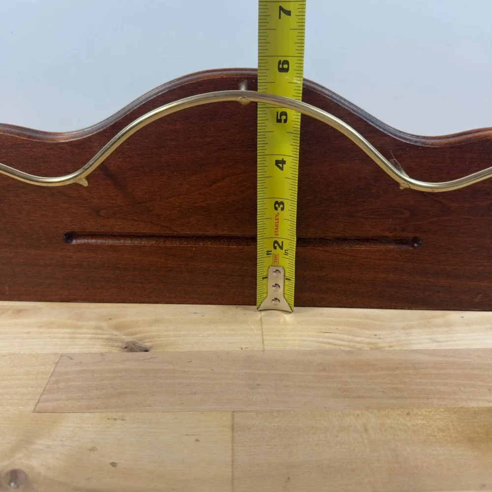 Vintage Wood Wall Shelf Brass Gallery Rail Scalloped Plate Rack Brown 16 Inch